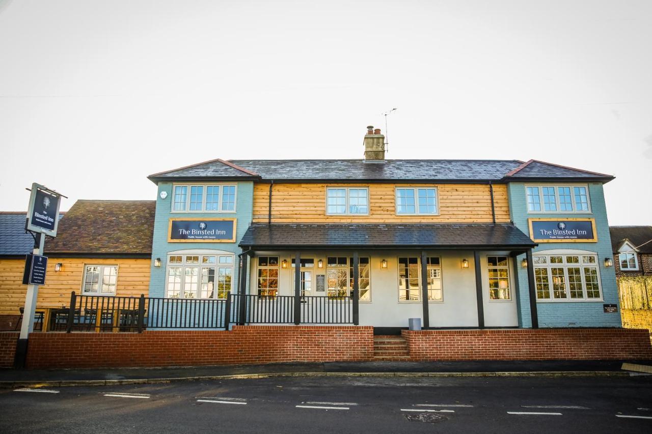 The Binsted Inn Alton  Luaran gambar